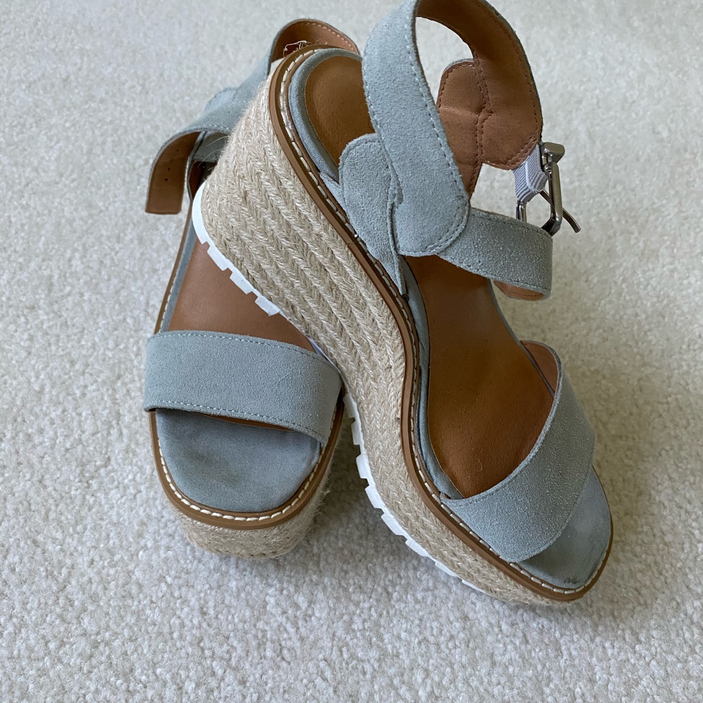 Size 6.5 Crown Vintage Gray/Green Shoes